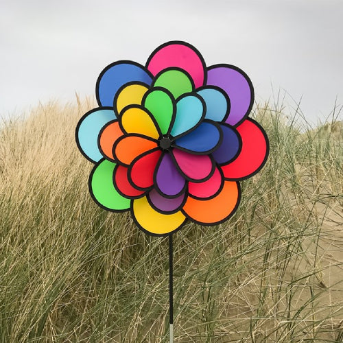 24 Petal Flower Spinner In The Breeze