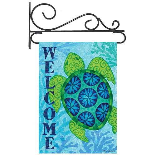 8231_Garden-Flag-Wrought-Iron-Hanger-Scroll-Design_with-flag