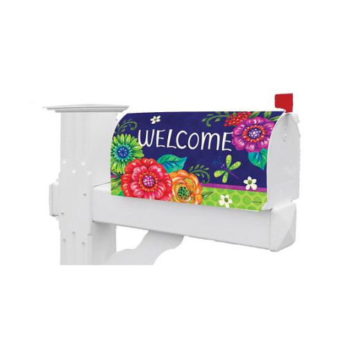 5370MM_Full-Bloom-Mailbox-Makeover-welcome-mailbox-cover