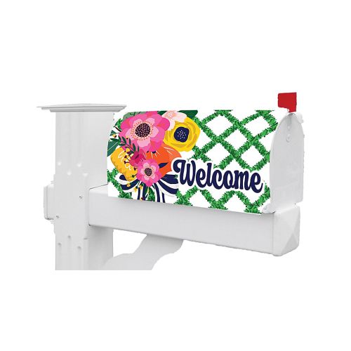 5392MM_Floral-Lattice-Mailbox-Makeover-welcome-mailbox-cover