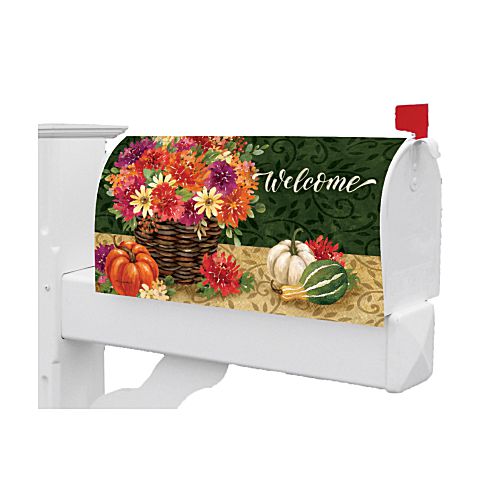 5481MM_Mums-Basket-Mailbox-Makeover-Fall-Welcome-mailbox-cover