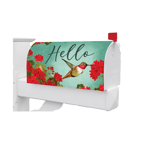 5600MM_Hummingbird-Geranium-Mailbox-Makeover-Hello-mailbox-cover