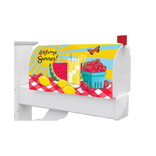 5623MM_Sunny-Watermelon-Mailbox-Makeover-summertime-treats-mailbox-cover