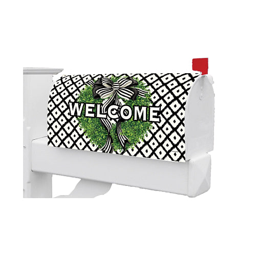 5686MM_Sophisticated-Stripes-Mailbox-Makeover-ivy-wreath-mailbox-cover