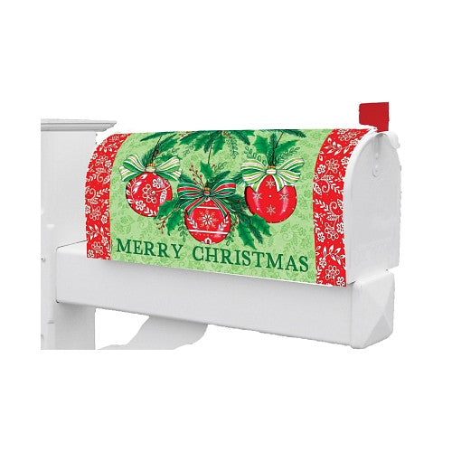 5733MM_Red-Ornaments-Mailbox-Makeover-Christmas-mailbox-cover