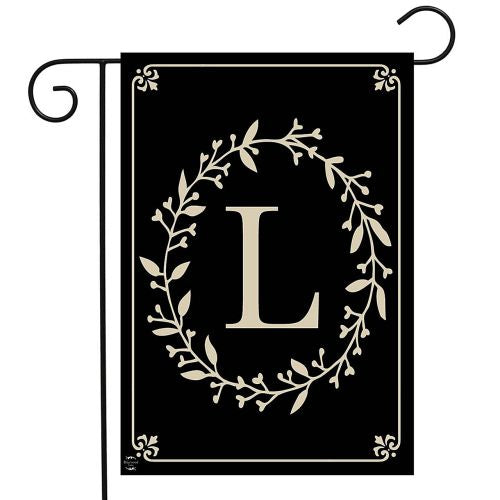 G00840L_Classic-Monogram-L-garden-size-monogram-flag-12-x-18